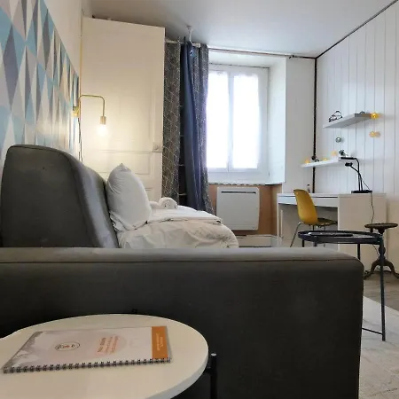 Ausommet - Ideal Pro Ou Couple - Centre De Pau