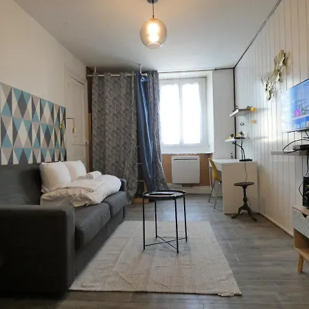 Ausommet - Ideal Pro Ou Couple - Centre De Apartamento *